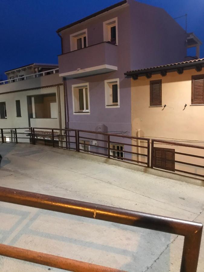 Bella'S House Apartment Castelsardo Ngoại thất bức ảnh