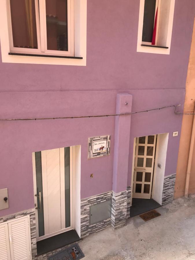Bella'S House Apartment Castelsardo Ngoại thất bức ảnh